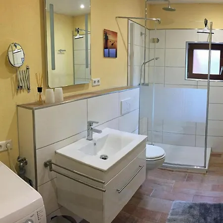Apartment Gaby - Im Weingut Doll Gleiszellen-Gleishorbach