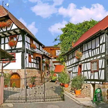 Apartment Gaby - Im Weingut Doll *