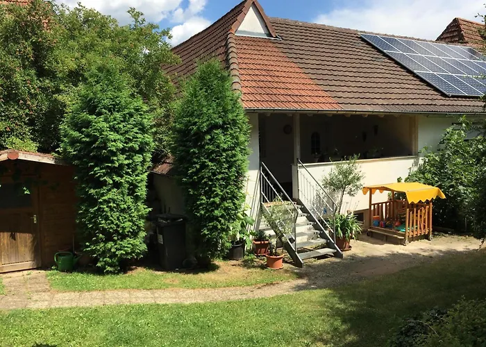 Gaby - Im Weingut Doll Gleiszellen-Gleishorbach