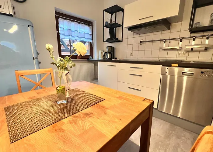 Gaby - Im Weingut Doll * Gleiszellen-Gleishorbach